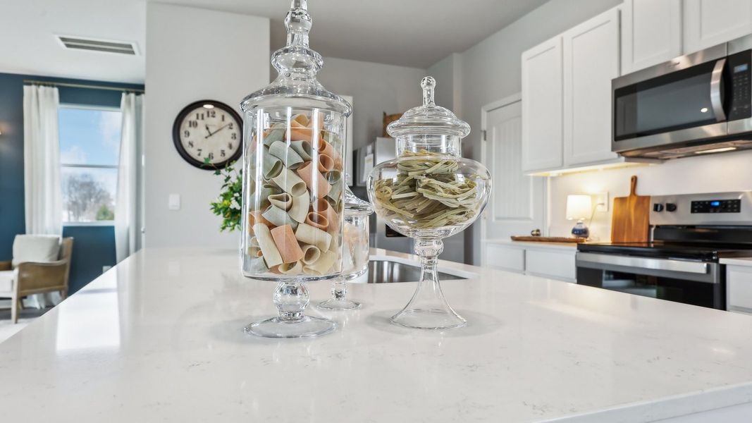 Representative furnished interior of a home built from the ELSTON by D.R. Horton in Percy Cove, Antioch (Image 23).