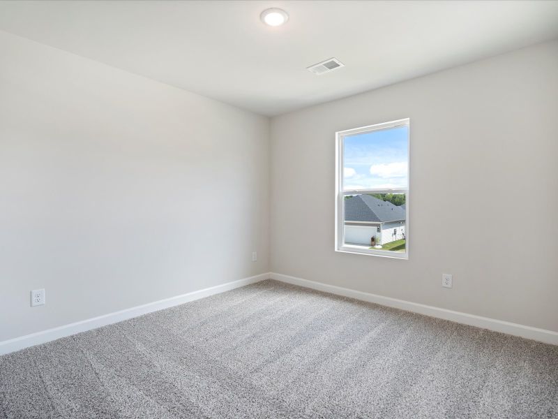 Spacious, unfurnished interior of a new home in Vickery Station, Woodruff (Image 16).