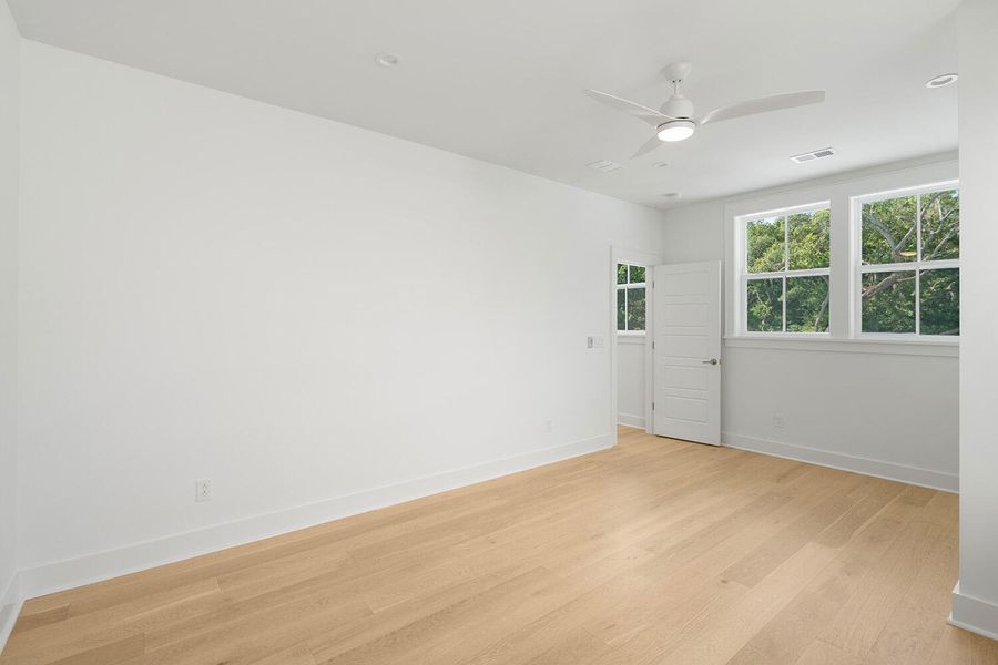 Spacious, unfurnished interior of a new home in , Johns Island (Image 21).