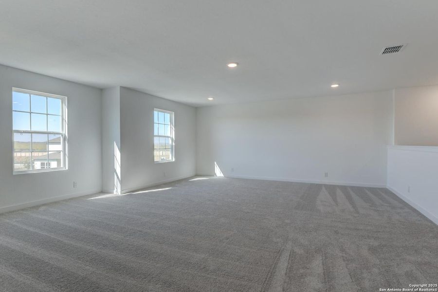Spacious, unfurnished interior of a new home in The Preserve at the Wilder, Adkins (Image 24). Spacious, unfurnished interior of a new home in The Preserve at the Wilder, Adkins (Image 24).