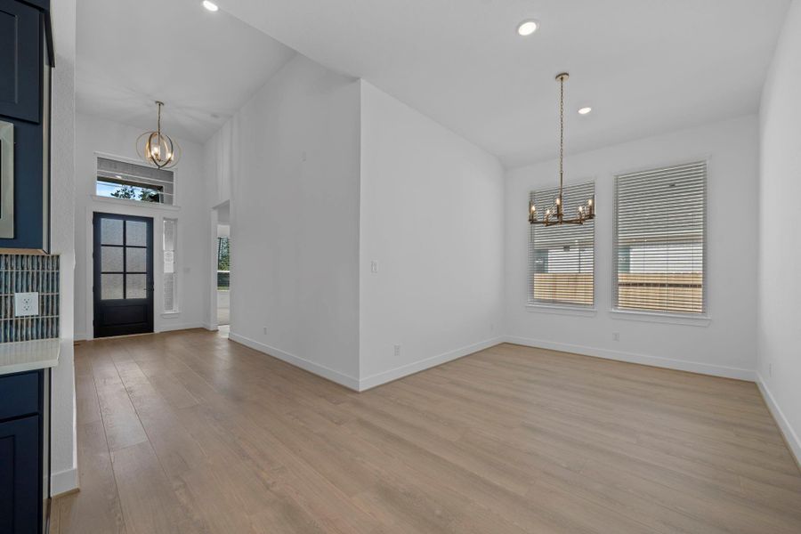 Spacious, unfurnished interior of a new home in Artavia, Conroe (Image 16).