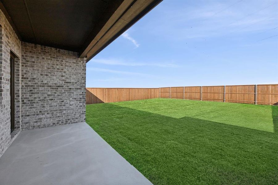 Exterior details and patio area of a home in Santorini, Seagoville (Image 1). Exterior details and patio area of a home in Santorini, Seagoville (Image 1).