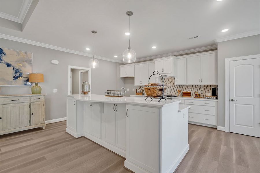 Cooper's Bay, Kitchen