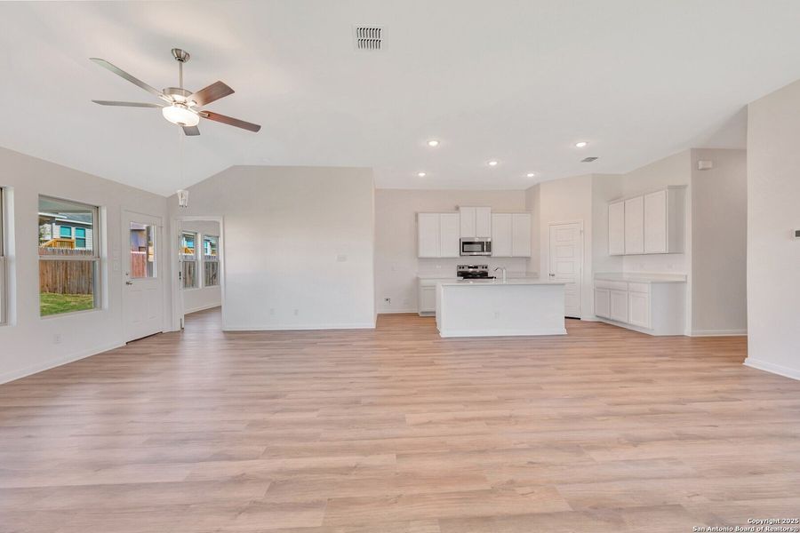 Spacious, unfurnished interior of a new home in Greenspoint Heights, Seguin (Image 26). Spacious, unfurnished interior of a new home in Greenspoint Heights, Seguin (Image 26).