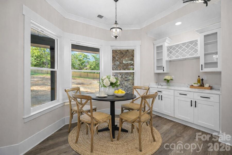 Virtually staged Virtually staged