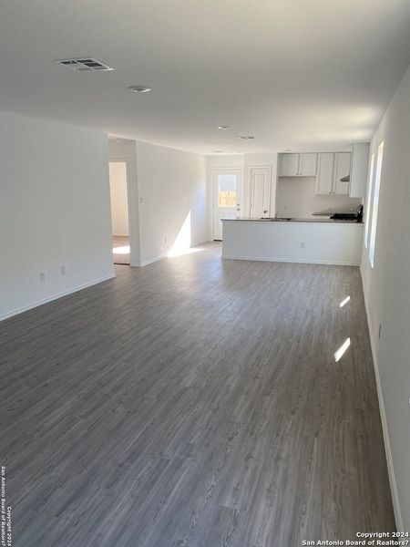 Image 12 of a home in . Image 12 of a home in .