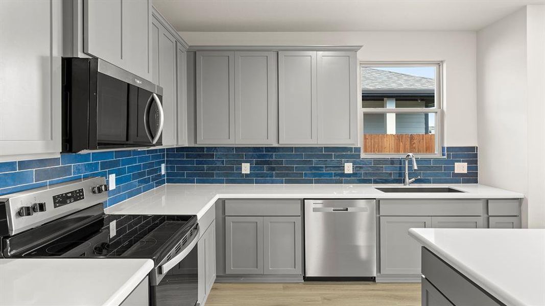 13. 2827 Wagoner - Kitchen (3) 13. 2827 Wagoner - Kitchen (3)