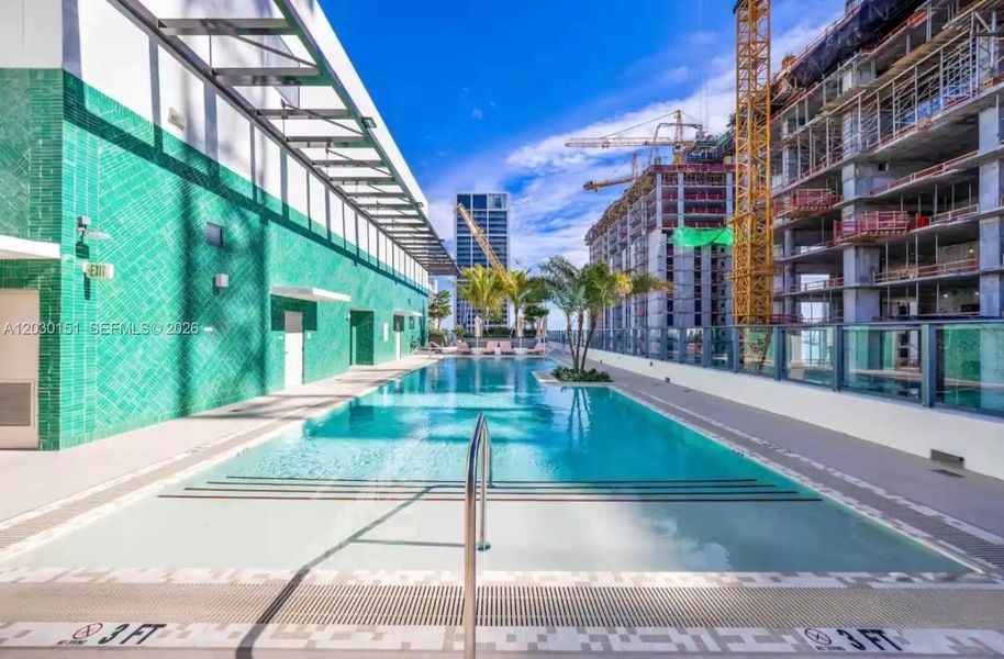 Condo located in Miami, FL showcasing its design and architecture (Image 9).