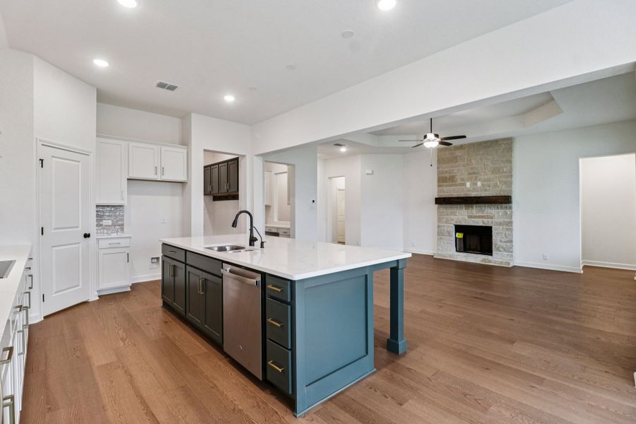 Representative furnished interior of a home built from the San Saba by Ashton Woods in The Heritage at Saddlebrook Ranch 70's, Schertz (Image 5). Representative furnished interior of a home built from the San Saba by Ashton Woods in The Heritage at Saddlebrook Ranch 70's, Schertz (Image 5).