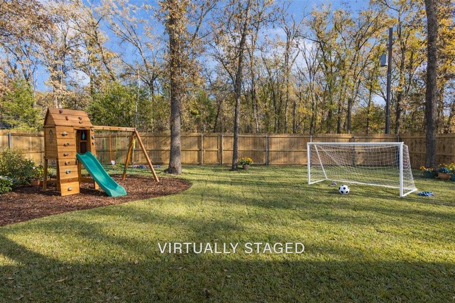 Community amenities in , Trinidad (Image 27).