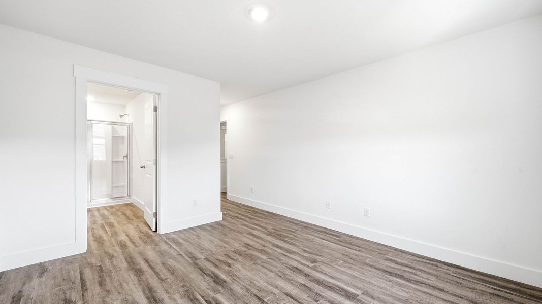 Spacious, unfurnished interior of a new home in The Arbor Townhomes, Kingsport (Image 24).