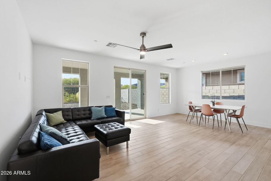 ListerPros_012 (2) ListerPros_012 (2)