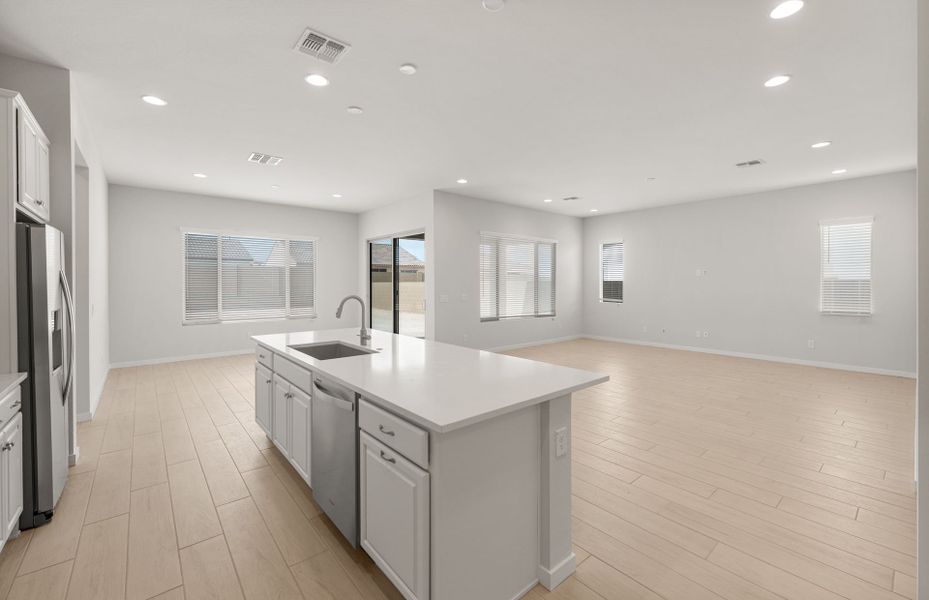 Furnished interior view inside a new home in Sun City Anthem at Merrill Ranch, Florence (Image 13).