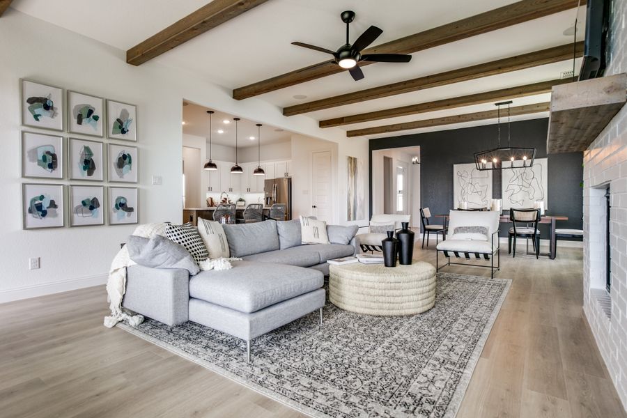Representative furnished interior of a home built from the Bellaire by Sandlin Homes in Lakesong, Midlothian (Image 15). Representative furnished interior of a home built from the Bellaire by Sandlin Homes in Lakesong, Midlothian (Image 15).