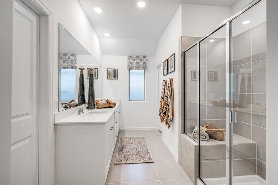 Furnished interior view inside a new home in Anniston, Katy (Image 18).