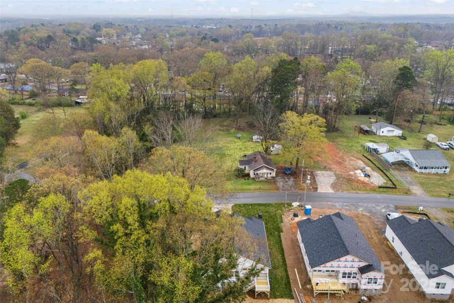 Image 31 of a home in .