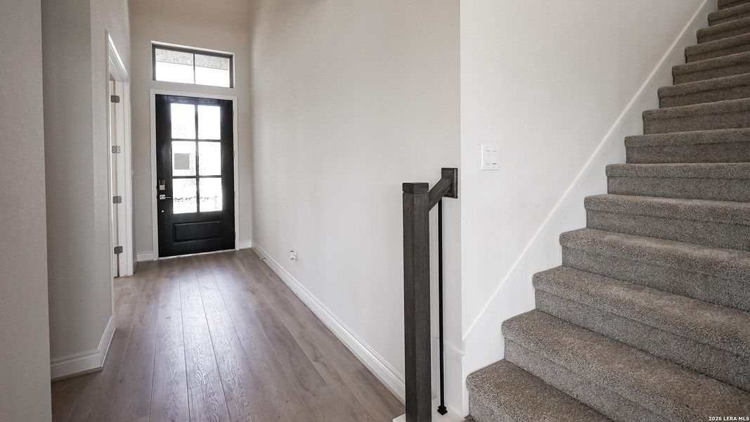Spacious, unfurnished interior of a new home in Legacy at Lake Dunlap, New Braunfels (Image 20). Spacious, unfurnished interior of a new home in Legacy at Lake Dunlap, New Braunfels (Image 20).