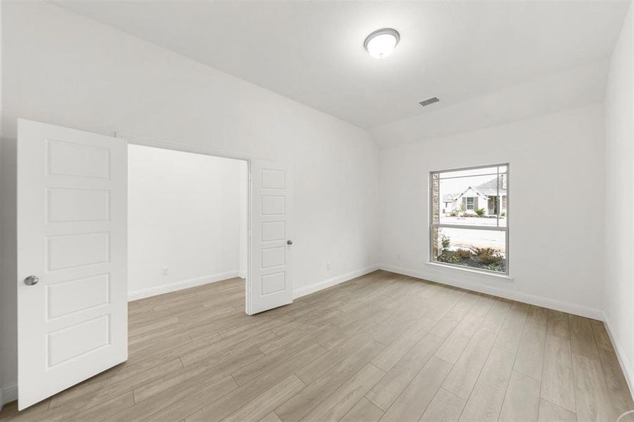 15_St Germaine_Representative Photo