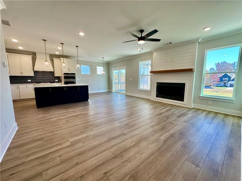 Spacious, unfurnished interior of a new home in Twin Lakes, Hoschton (Image 19).