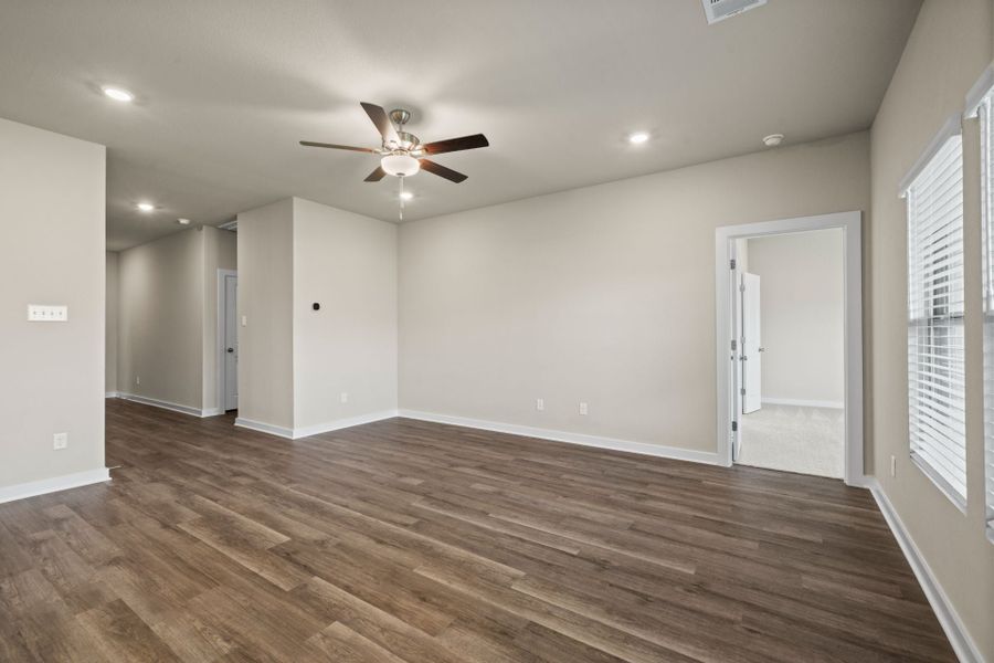 181 Sleep Hollow, Jarrell, TX.  - Slide 16