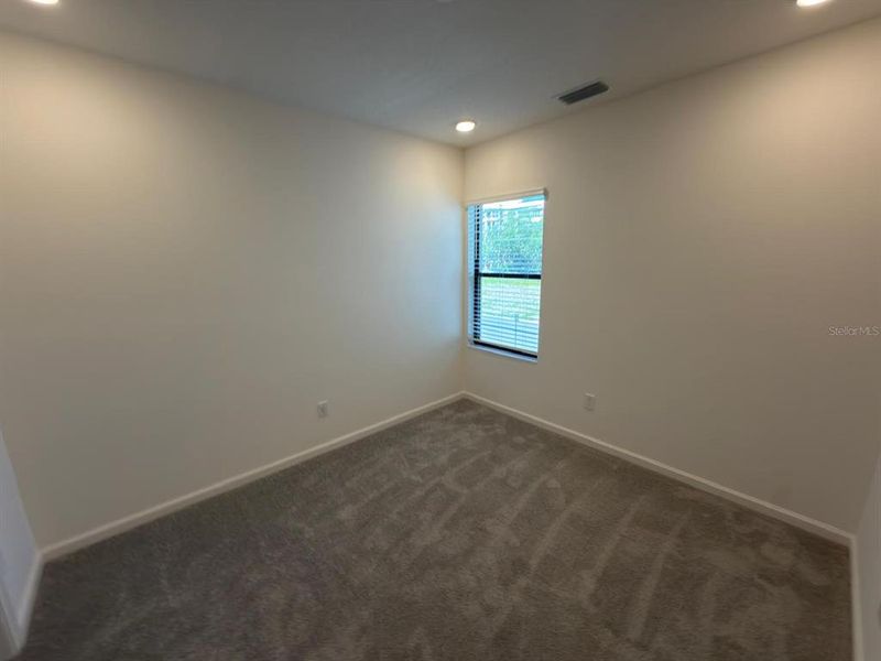 Spacious, unfurnished interior of a new home in , Orlando (Image 21).