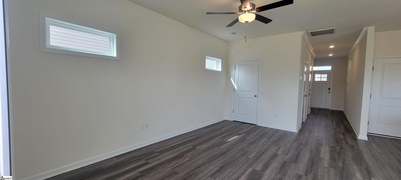 Spacious, unfurnished interior of a new home in Halton Oaks, Spartanburg (Image 13).