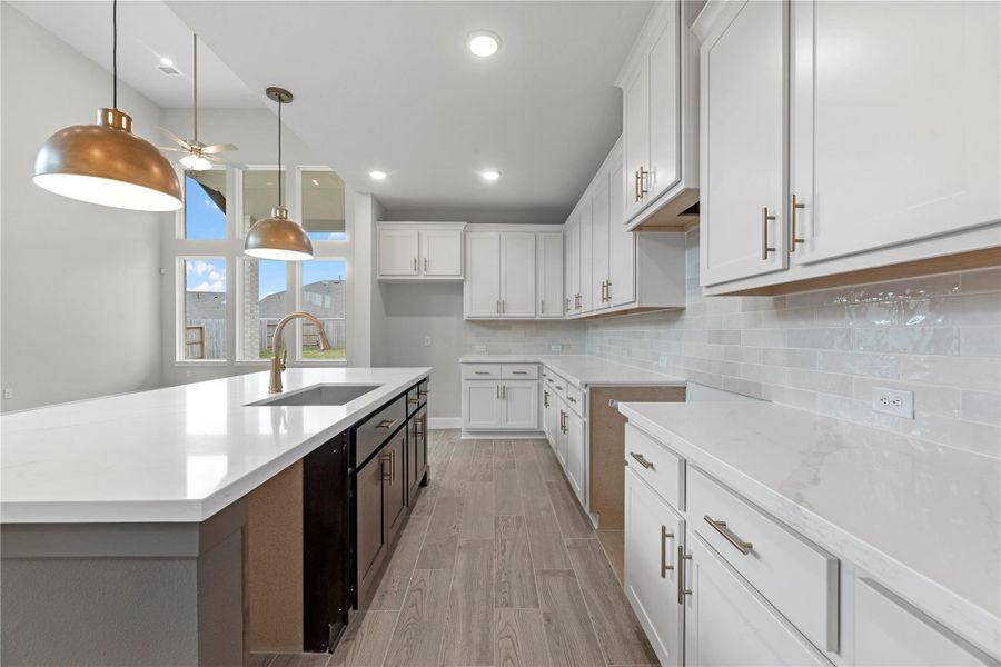 Representative image. Features, specifications, selections and colors may vary. Representative image. Features, specifications, selections and colors may vary.