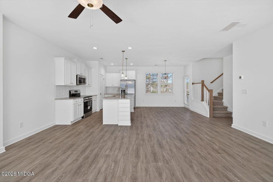 Spacious, unfurnished interior of a new home in Robins Estates, Warner Robins (Image 13). Spacious, unfurnished interior of a new home in Robins Estates, Warner Robins (Image 13).