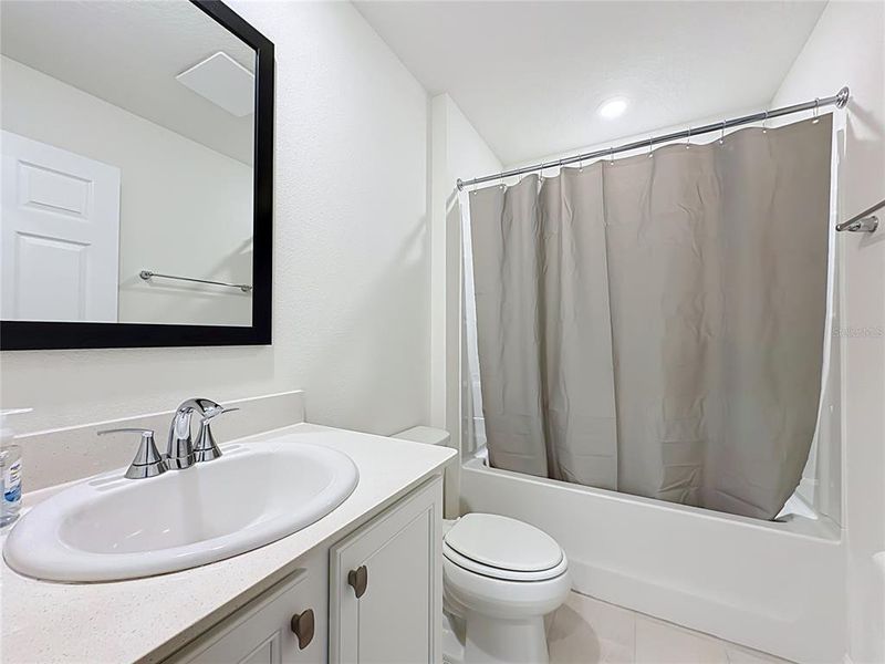 Furnished interior view inside a new home in , Jacksonville (Image 9).