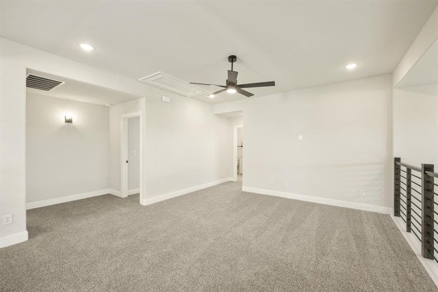 Spacious, unfurnished interior of a new home in Painted Tree Woodland District 50, McKinney (Image 32). Spacious, unfurnished interior of a new home in Painted Tree Woodland District 50, McKinney (Image 32).