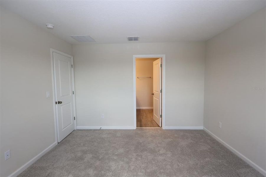 Spacious, unfurnished interior of a new home in Eden at Crossprairie, St. Cloud (Image 21). Spacious, unfurnished interior of a new home in Eden at Crossprairie, St. Cloud (Image 21).