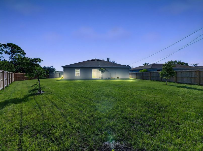Exterior details and patio area of a home in , Port St. Lucie (Image 23).