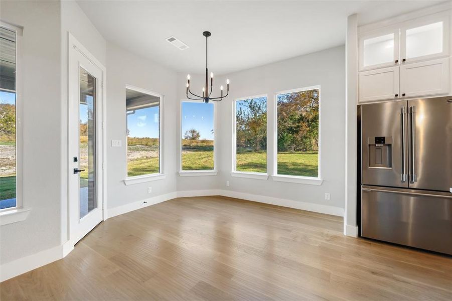 Spacious, unfurnished interior of a new home in King Crossing Estates, Van Alstyne (Image 39). Spacious, unfurnished interior of a new home in King Crossing Estates, Van Alstyne (Image 39).