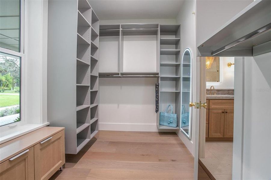 Image 53 of a home in .