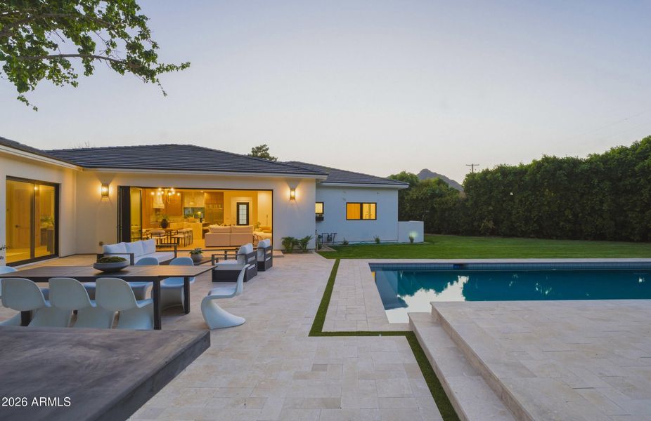 43_4825 n 70th st-43