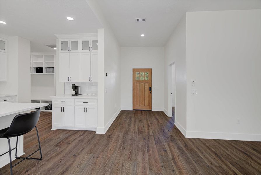 Spacious, unfurnished interior of a new home in , Cleveland (Image 22). Spacious, unfurnished interior of a new home in , Cleveland (Image 22).