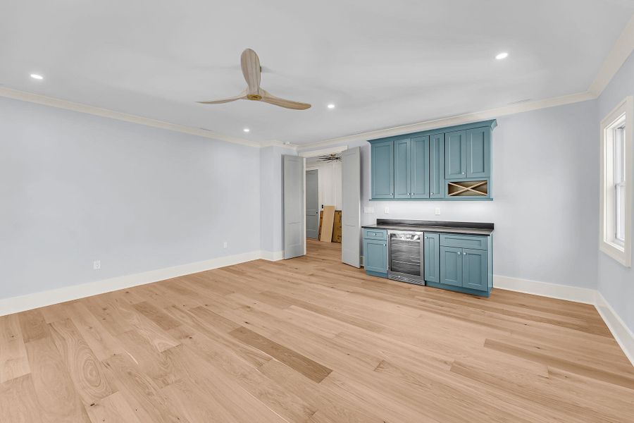 Spacious, unfurnished interior of a new home in , Isle Of Palms (Image 54).