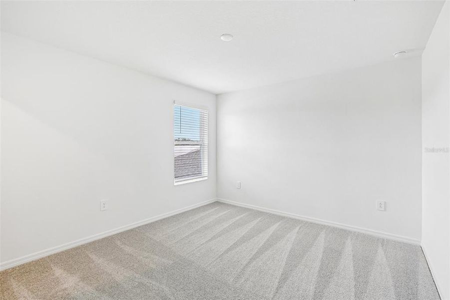 Spacious, unfurnished interior of a new home in Southpointe, Palmetto (Image 22). Spacious, unfurnished interior of a new home in Southpointe, Palmetto (Image 22).
