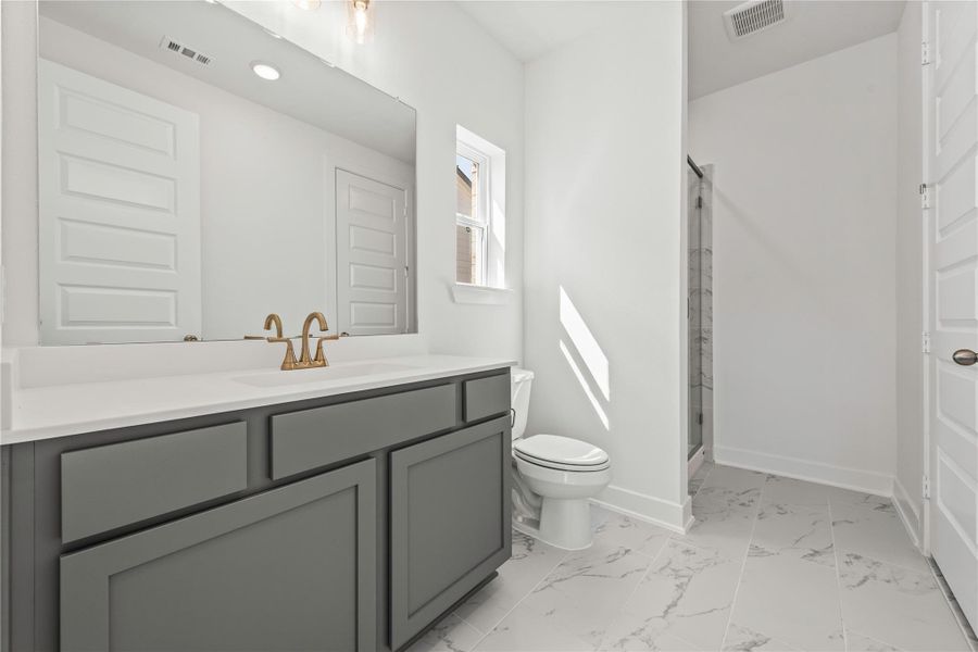 Representative image. Features, specifications, selections and colors may vary.