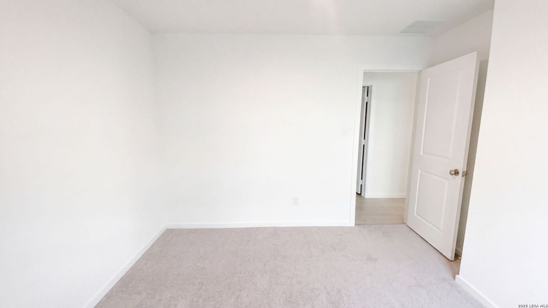 Spacious, unfurnished interior of a new home in Landon Ridge, San Antonio (Image 47).