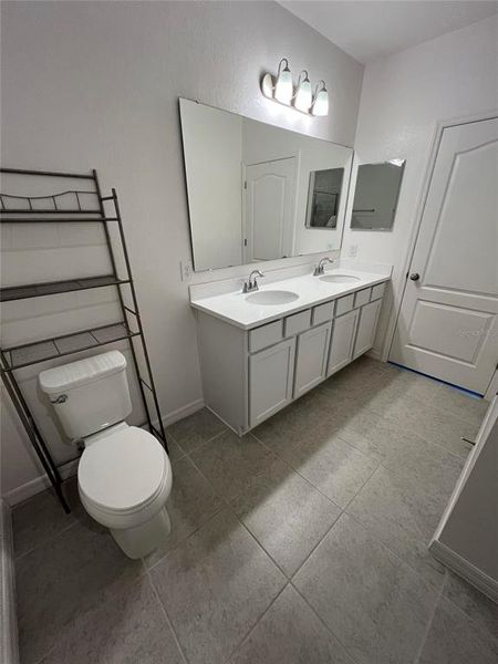 Furnished interior view inside a new home in , Punta Gorda (Image 33).
