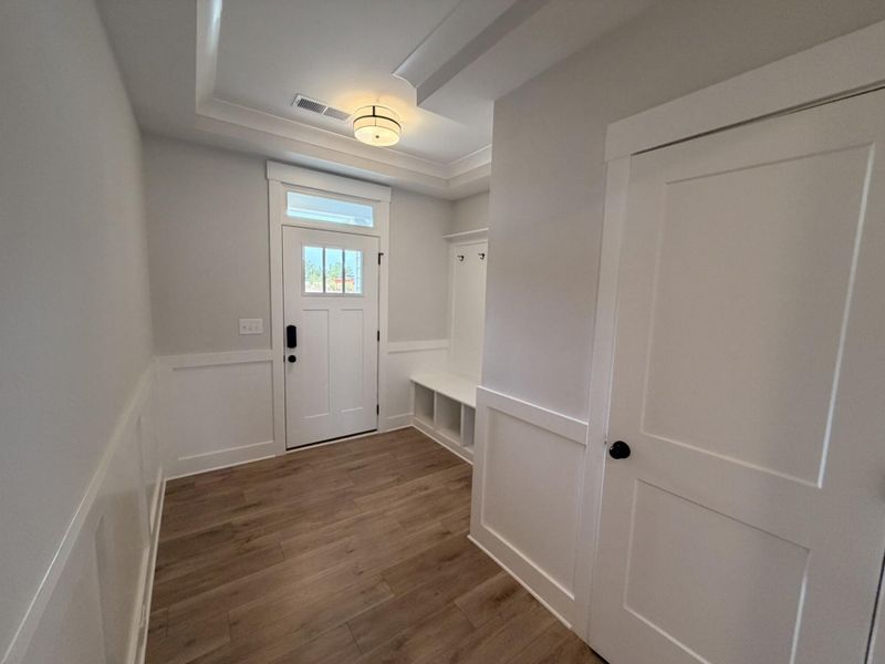 Spacious, unfurnished interior of a new home in Blythe Mill Townhomes, Waxhaw (Image 9).
