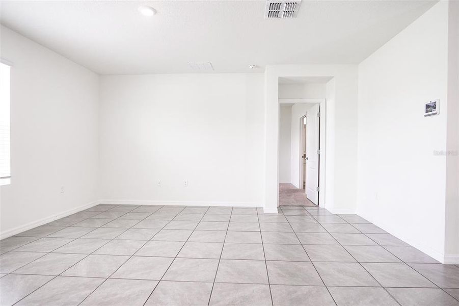 Spacious, unfurnished interior of a new home in , Zellwood (Image 36).