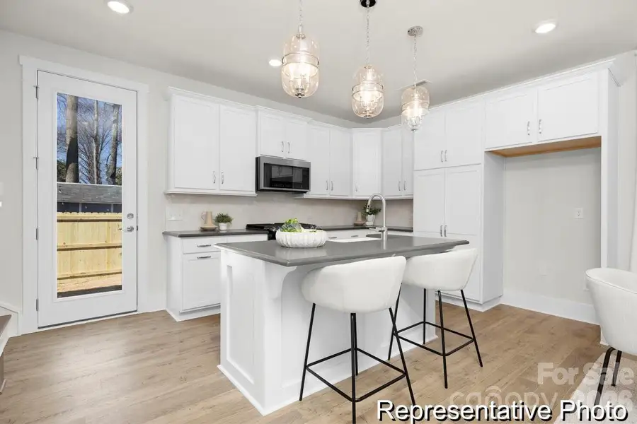 Furnished interior view inside a new home in Beaver Creek, Statesville (Image 4).