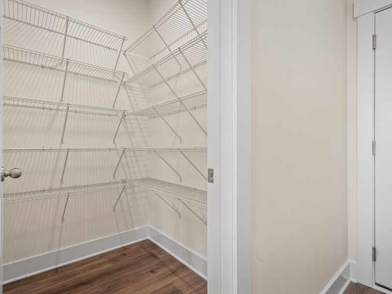 Spacious, unfurnished interior of a new home in Woods Crossing, Gallatin (Image 38).