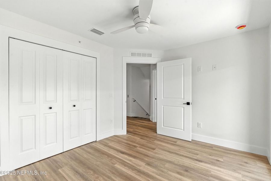 Spacious, unfurnished interior of a new home in , St. Augustine (Image 39).