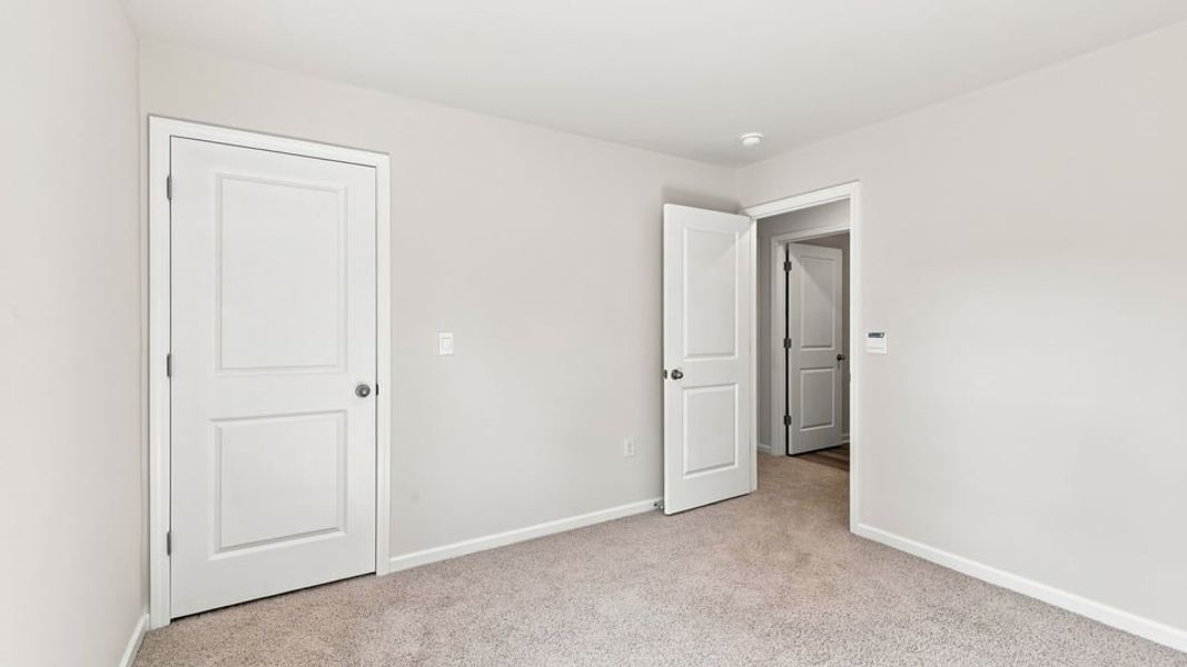 Spacious, unfurnished interior of a new home in Harrier Point, Woodruff (Image 24).