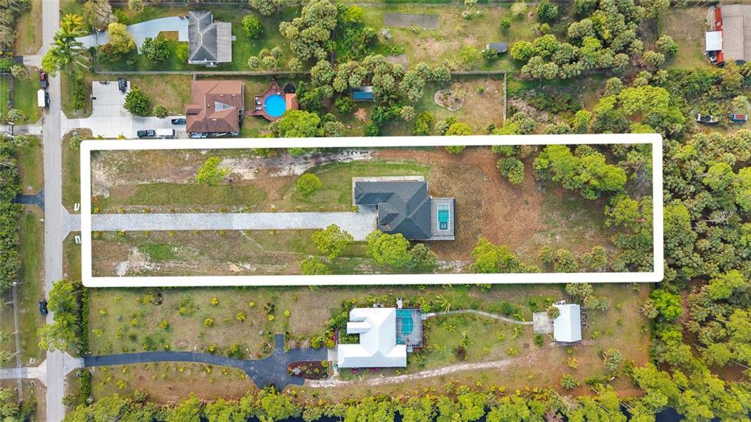 Site preparation for new homesites in , Naples (Image 41).