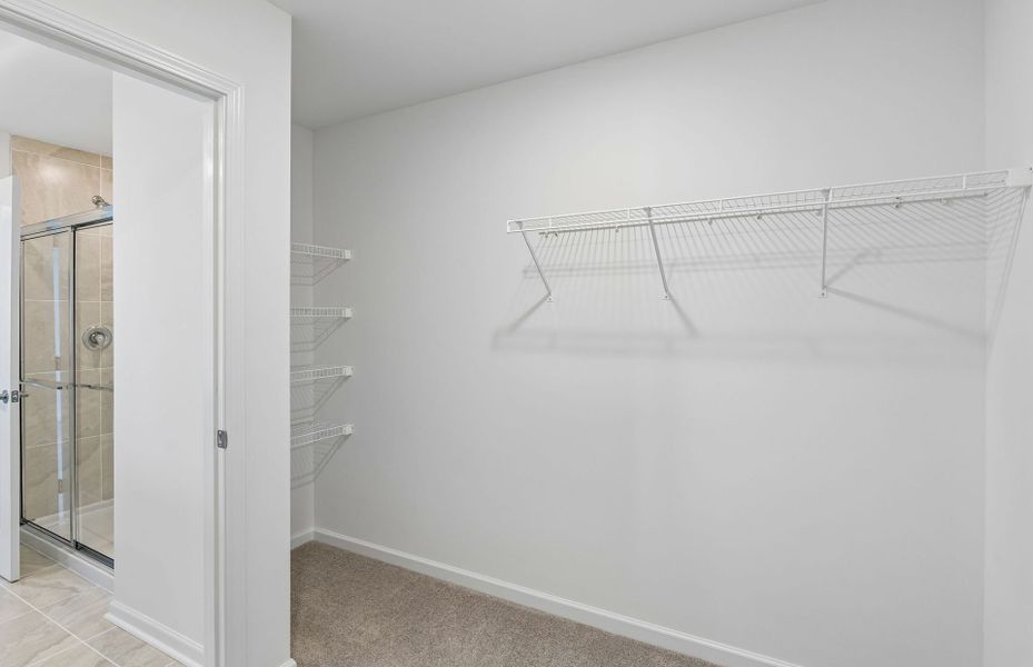 Spacious, unfurnished interior of a new home in Independence at Carter's Station, Columbia (Image 23).