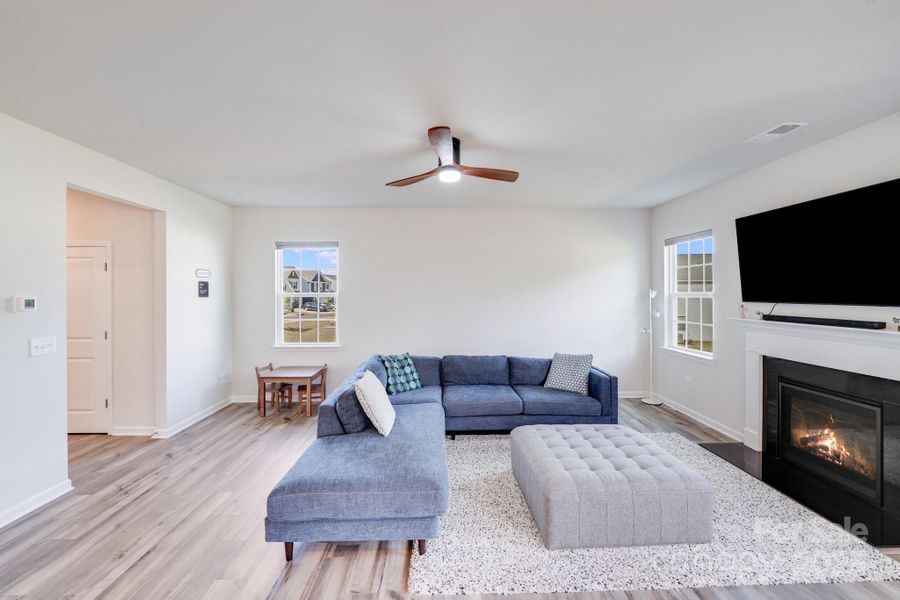 Furnished interior view inside a new home in Elizabeth: Walk, Fort Mill (Image 14). Furnished interior view inside a new home in Elizabeth: Walk, Fort Mill (Image 14).
